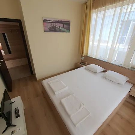 таня 10 Pomorie