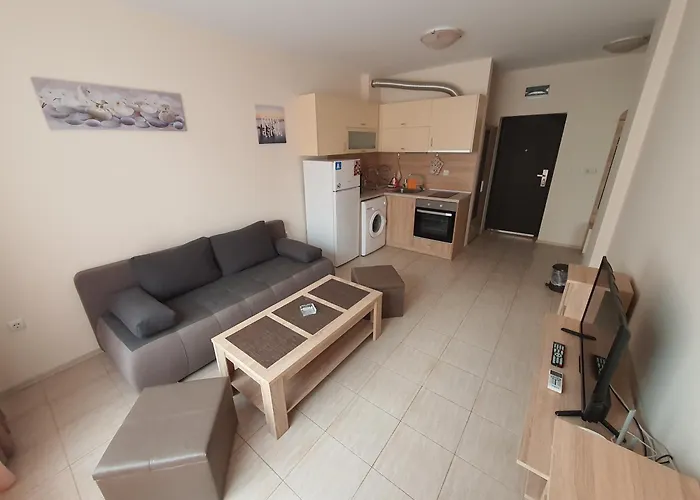 таня 10 Gmina Pomorie